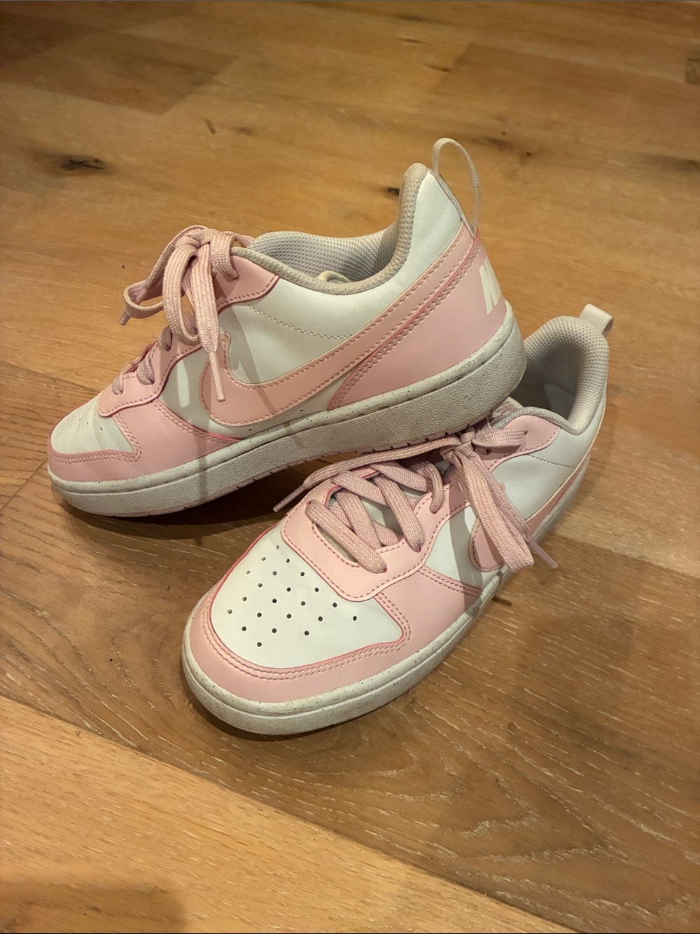 Nike Kids Pink and White Low-Top Sneakers